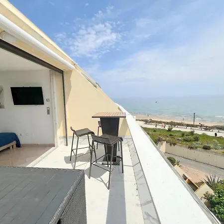 Studio C28, Heliopolis C Au Village Naturiste Apartment *